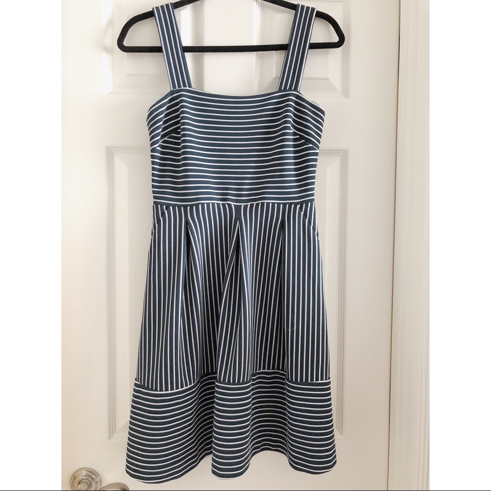 Banana Republic Blue & White Striped Dress Size 2
